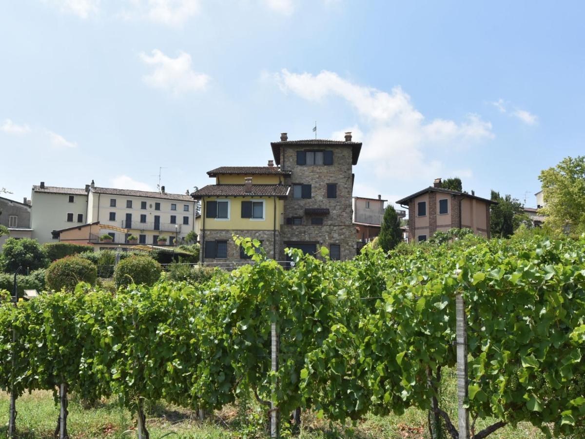 Apartment La Corte Bricca - Trilo B By Interhome Castana  Экстерьер фото