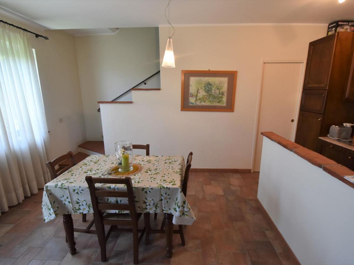 Apartment La Corte Bricca - Trilo B By Interhome Castana  Экстерьер фото