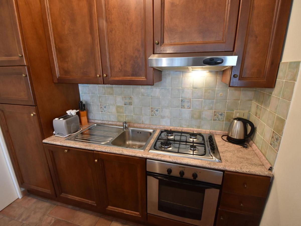 Apartment La Corte Bricca - Trilo B By Interhome Castana  Экстерьер фото
